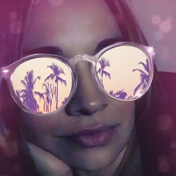 Meet your Posher, Alex - Picture 1 of 1